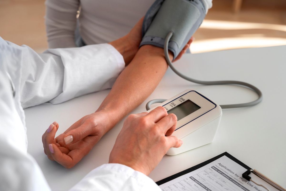 BP / ECG Monitoring